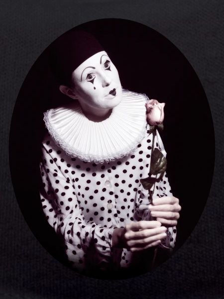 Pierrot with Rose