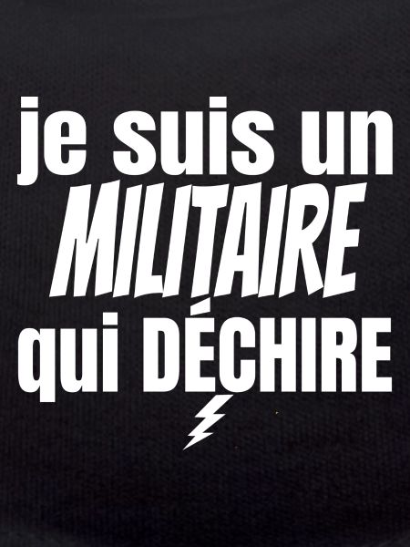 militaire qui déchire