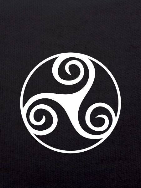 Triskel white