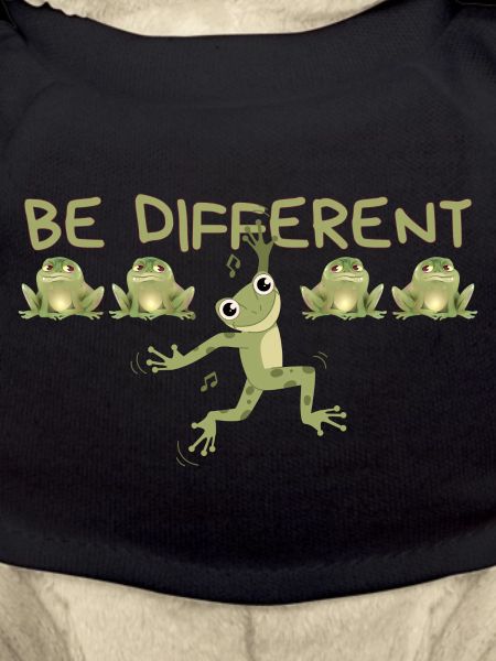 BE DIFFERENT Frog