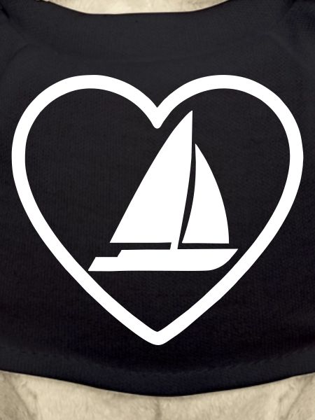 Heart Catamaran – Sailing Lover Design