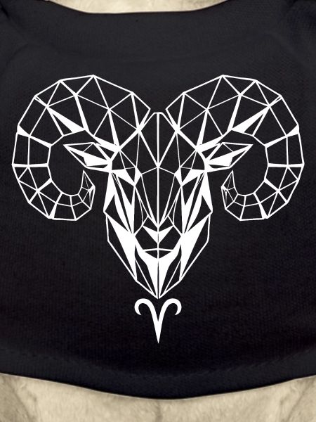 Geometrischer Widderkopf
