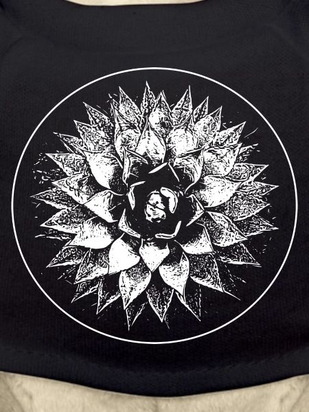 Mandala floral linogravé en cercle
