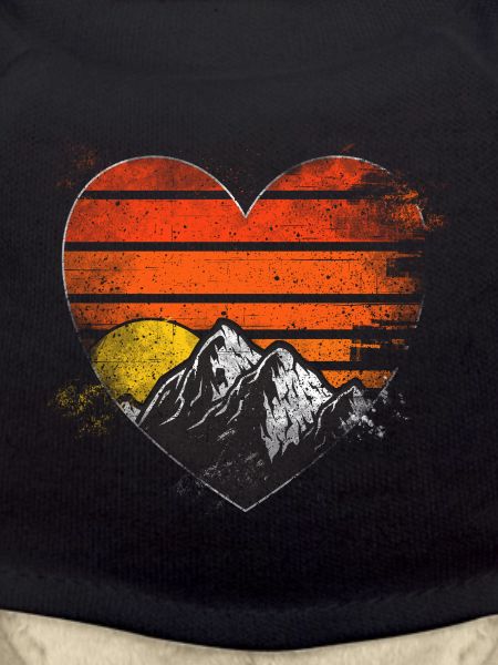 Mountains Heart