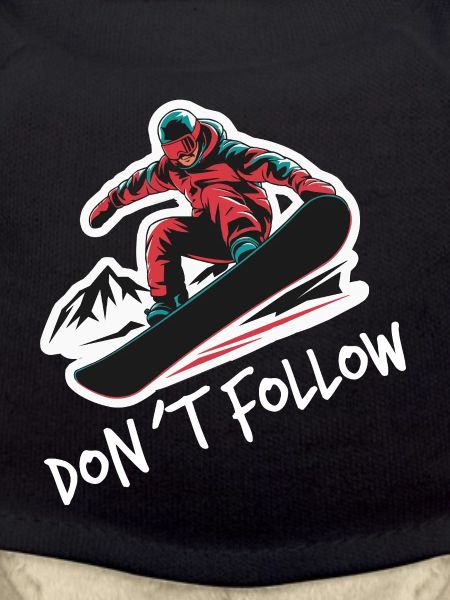 Snowboarder snowboarding