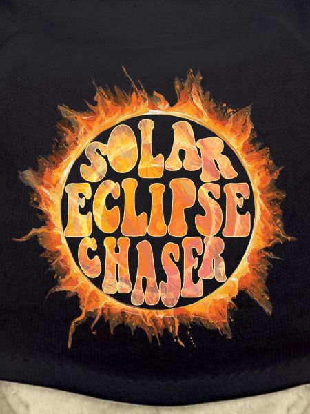 Solar eclipse chaser