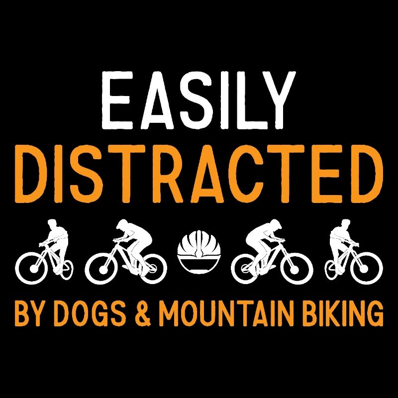 Motard distrait par les chiens et le VTT