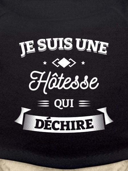 HÔTESSE QUI DÉCHIRE