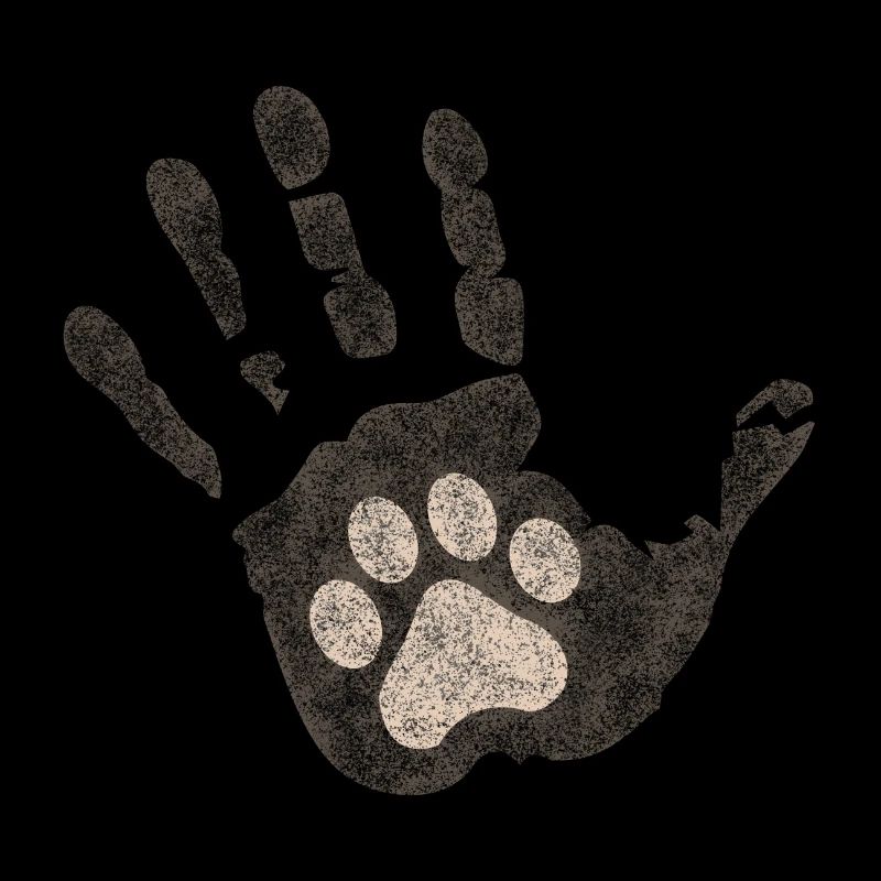 Patte de chat à la main