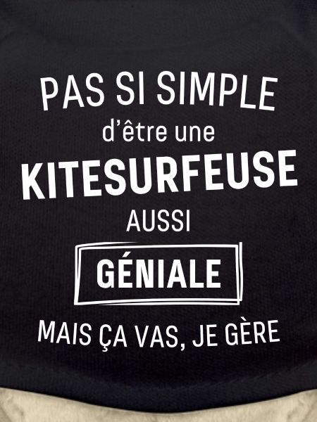 Kitesurfeuse GÉNIALE
