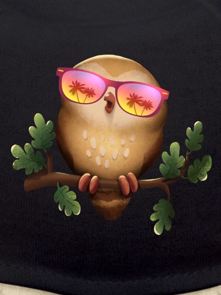 Owl with summer sunglasses