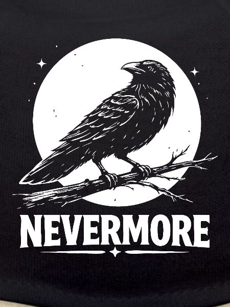 Nevermore – Rabe vor Mond