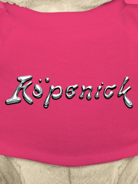 Köpenick Liquid Chrome Typography