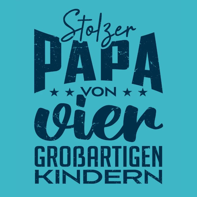 Stolzer Papa von vier Kindern