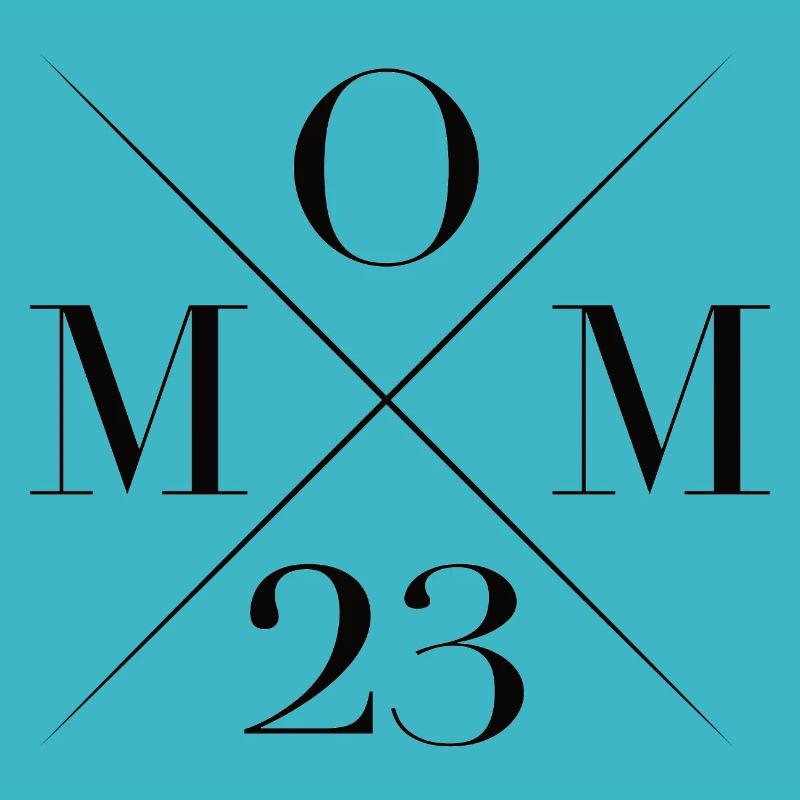 MOM 2023 werdende Mutter Familie Eltern