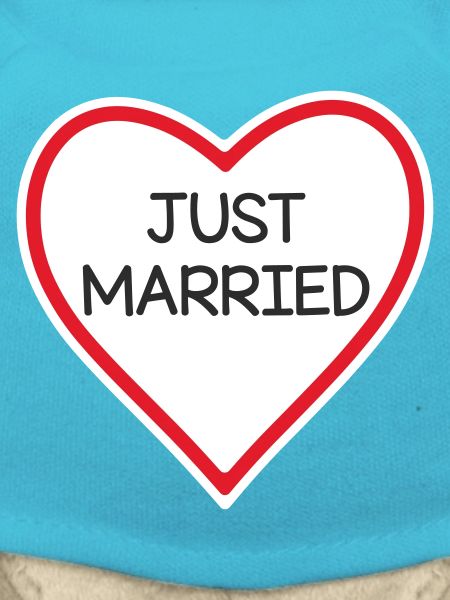 Heart Banner Just Married
