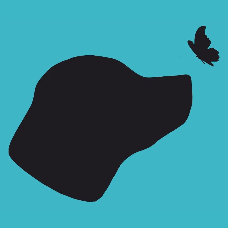 Labrador mit Schmetterling