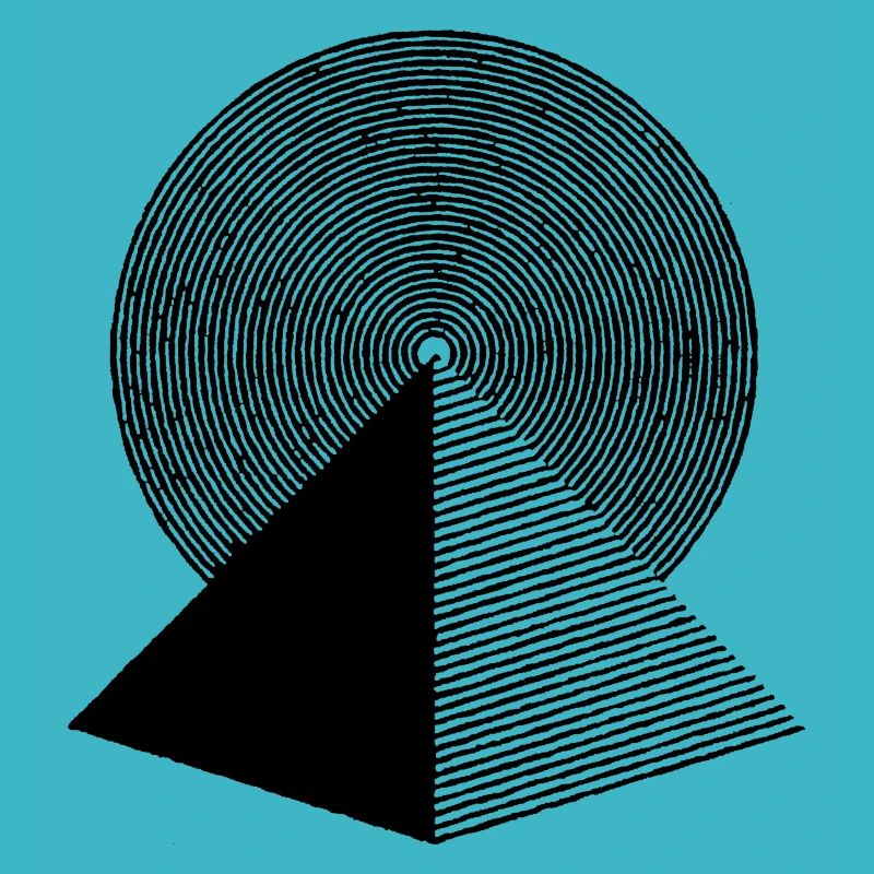 PYRAMIDE