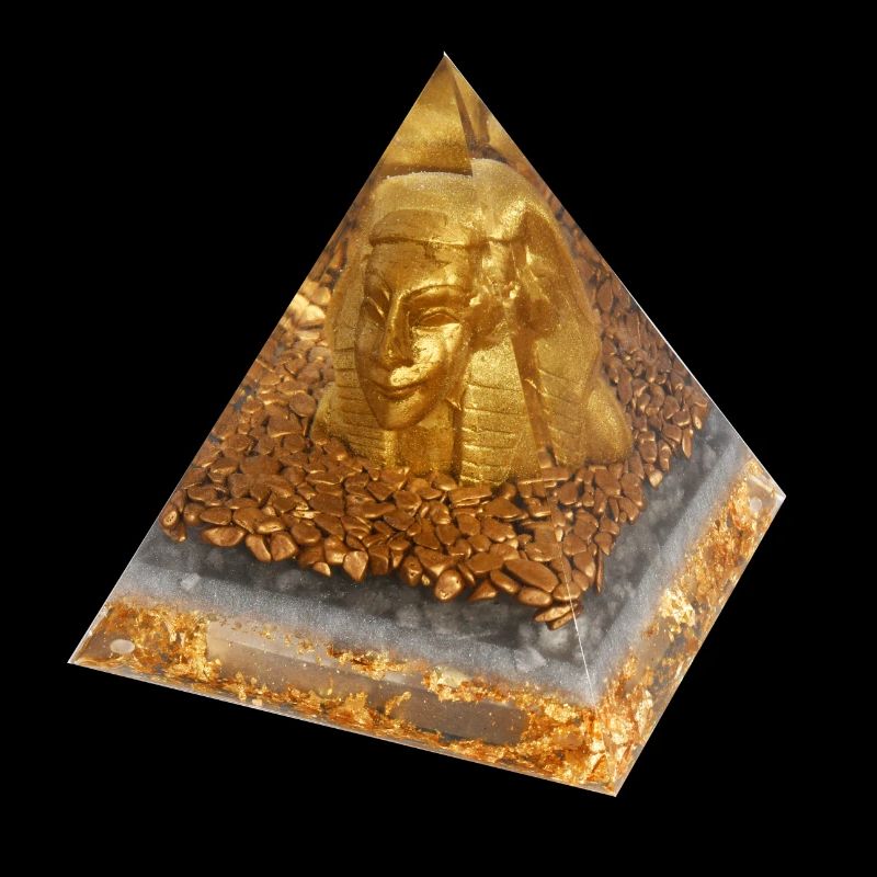 Pharao Echnaton- Pyramide