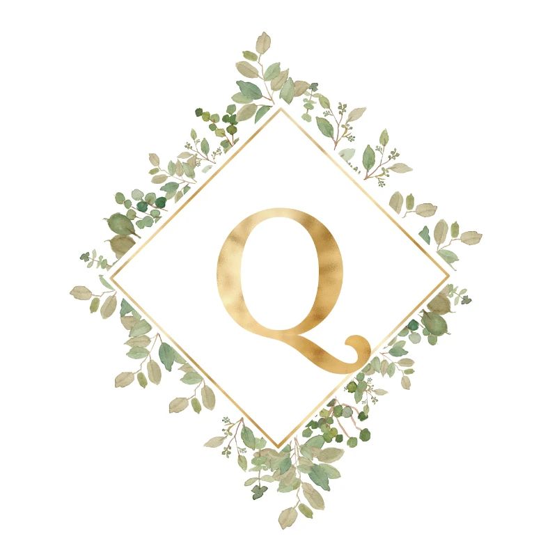Q Monogram Eucalyptus Wreath