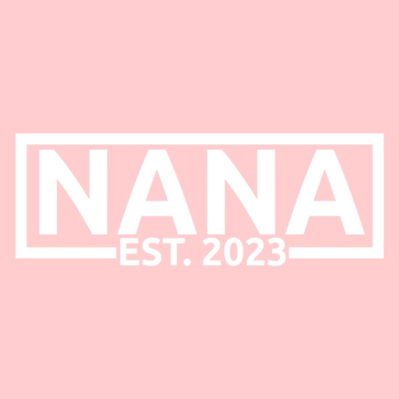 Nana Est 2023 neue Großmutter wird befördert