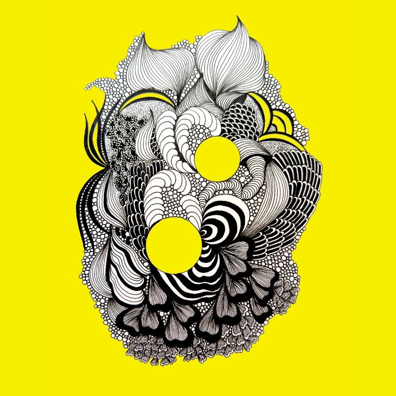 Black and White Flower Ring Pattern