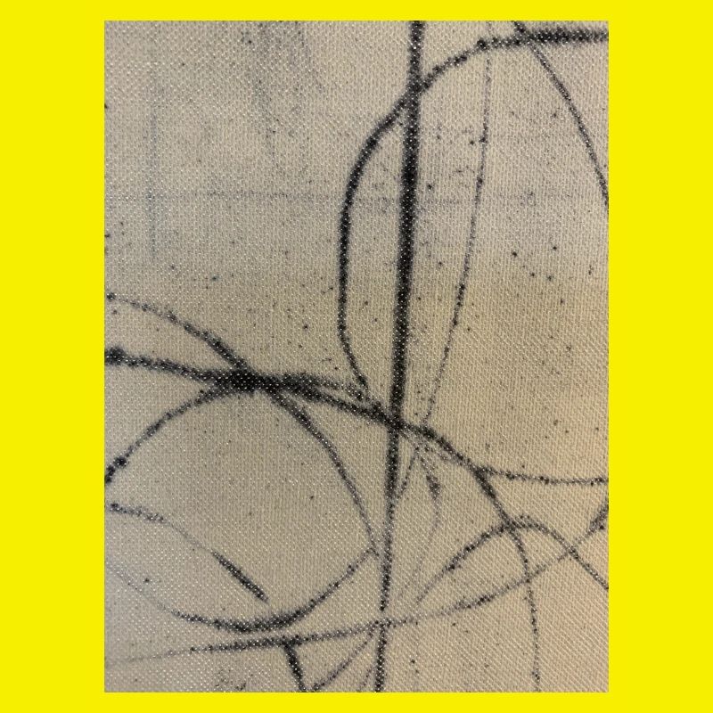 Art abstrait sur pull