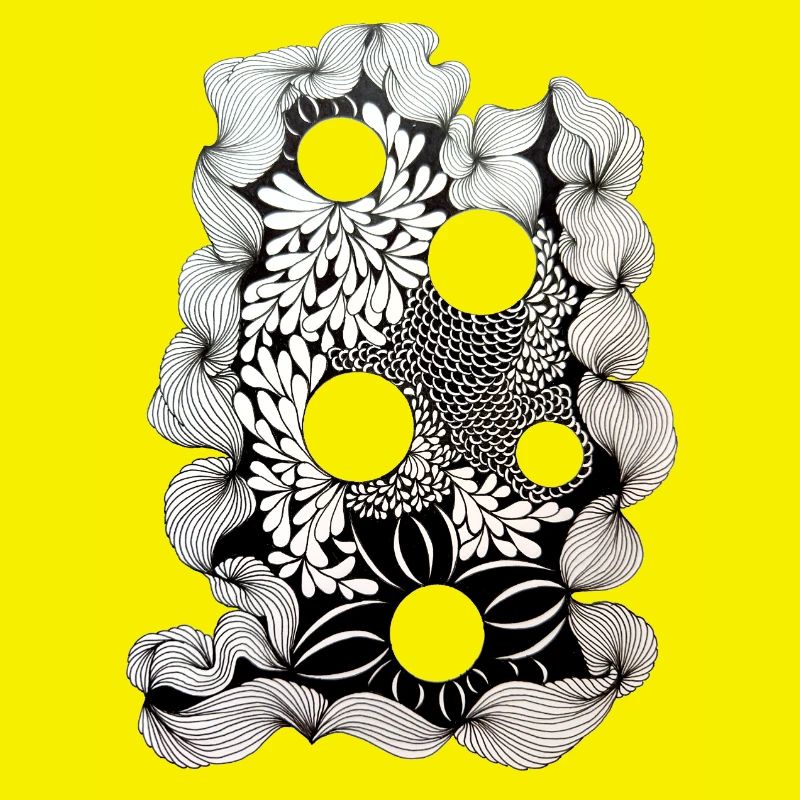 Black Flower Ring Pattern