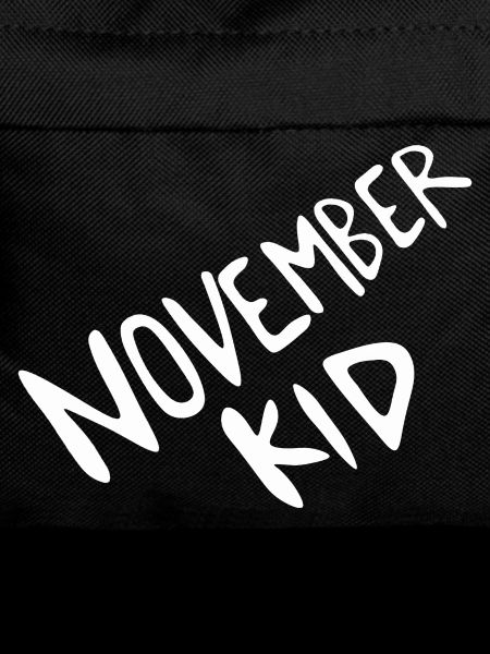 November Kid Schriftzug