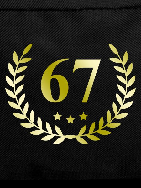 67 Number wreath