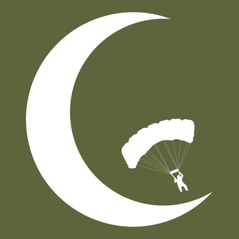 Crescent Moon - Paragliding -