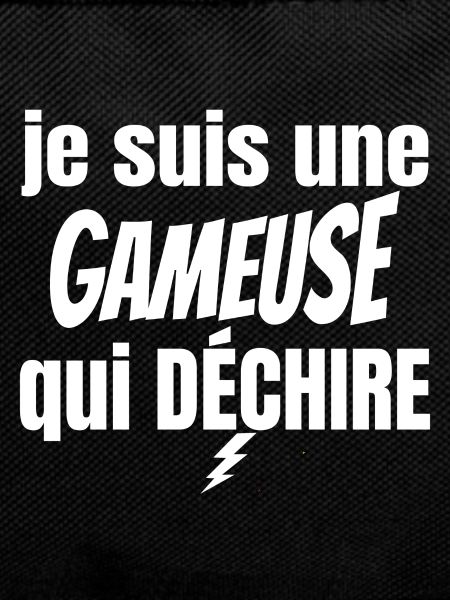 gameuse qui déchire