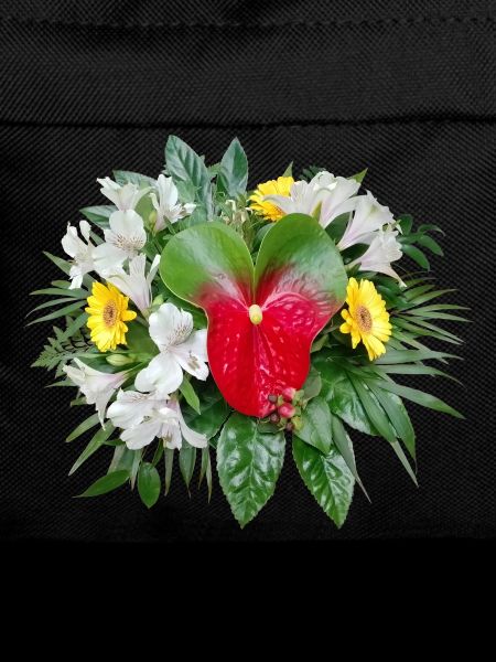 BLUMENSTRAUSS mit FLAMINGOBLUME
