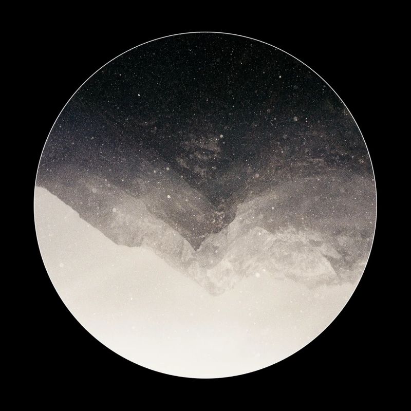 Paysage de montagne dans un style vintage abstrait