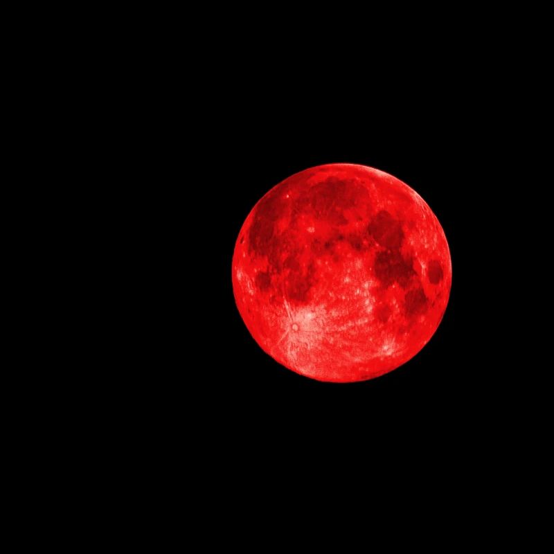 Red Moon