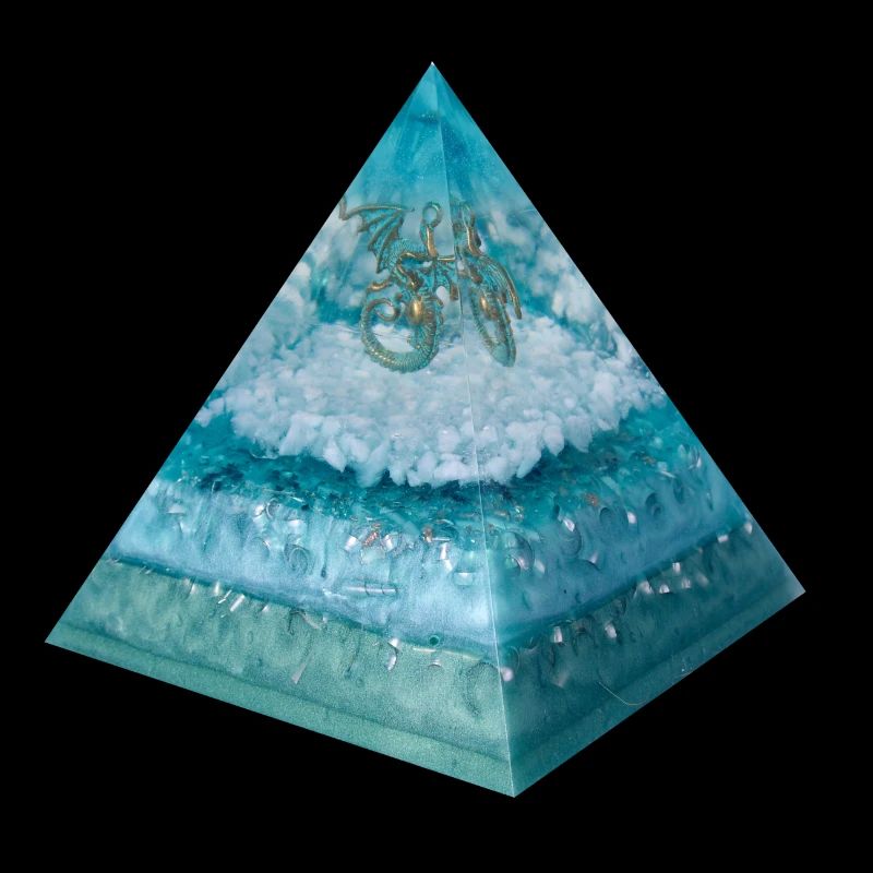 Das heilige Feuer des Drachen Pyramide