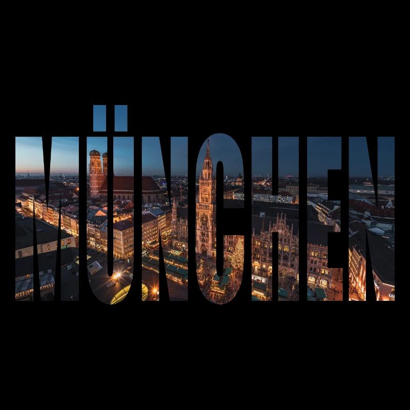 MUNICH SKYLINE AT NIGHT