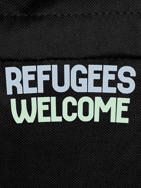 Refugees welcome retro