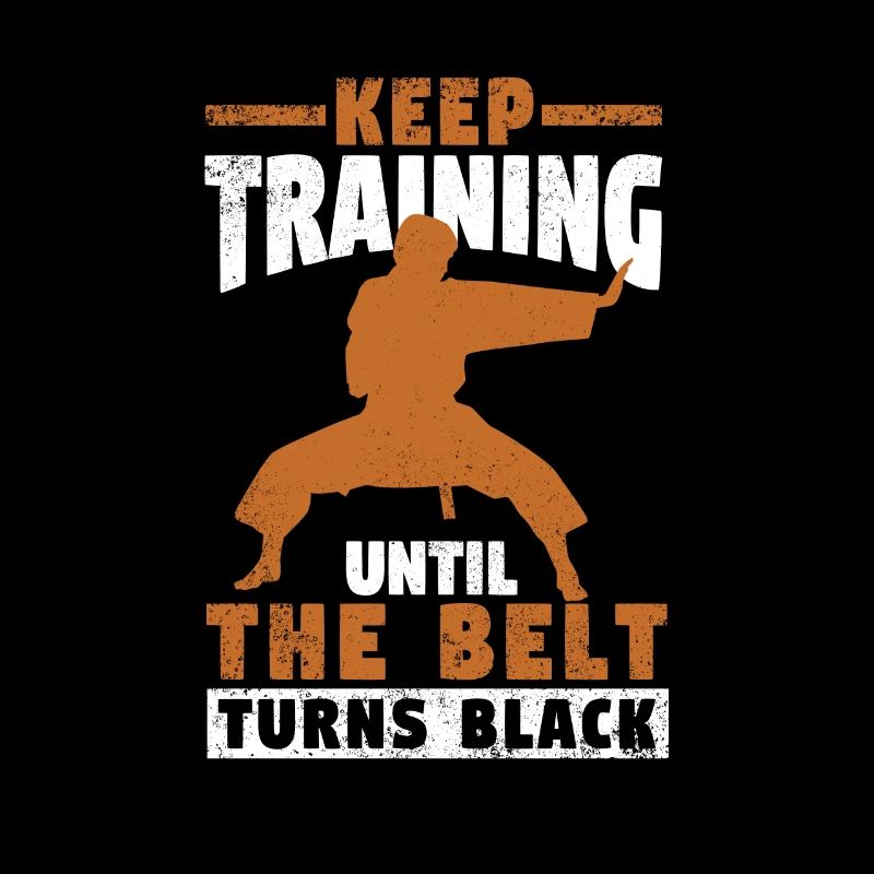 Karate-Trainer-Fan trainiert weiter