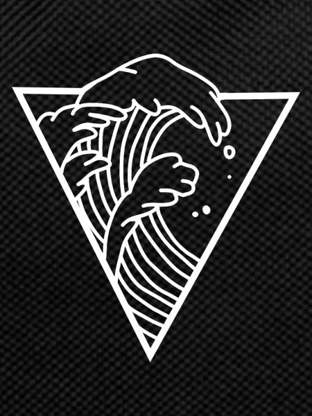 Waves sea triangle