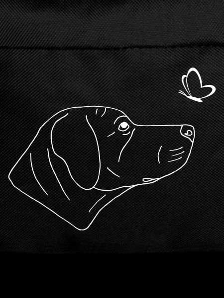 Rhodesian Ridgeback mit Schmetterling