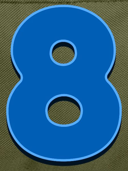 8 - Acht