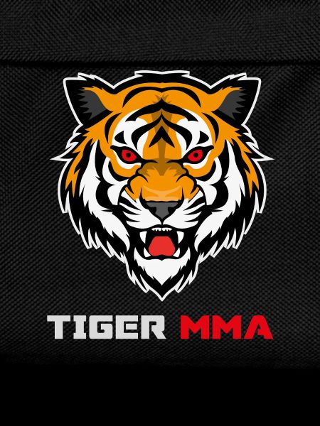 Aggressiver Tiger-MMA-Kämpfer