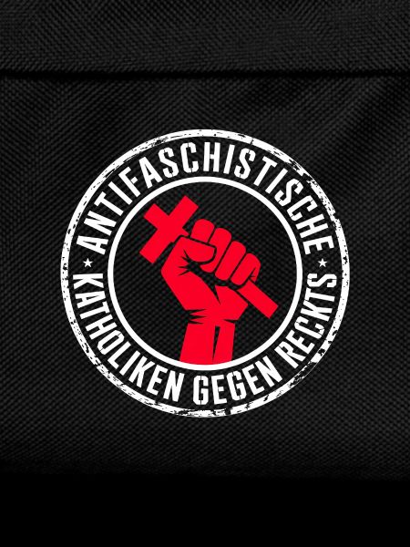 Anti-fascist Catholics against the right