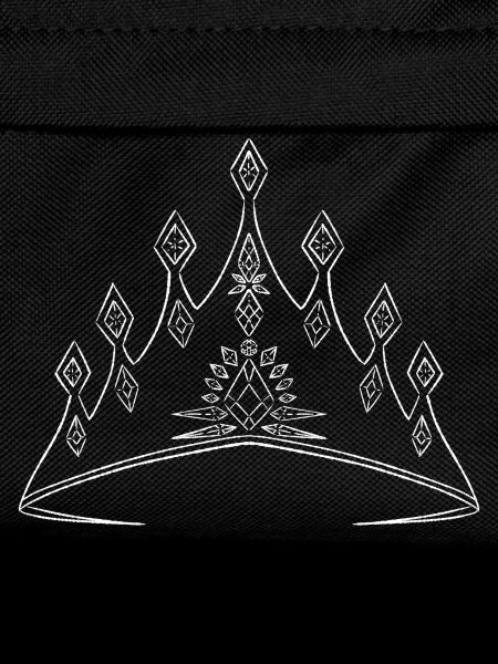 Elegant crown with geometric pattern