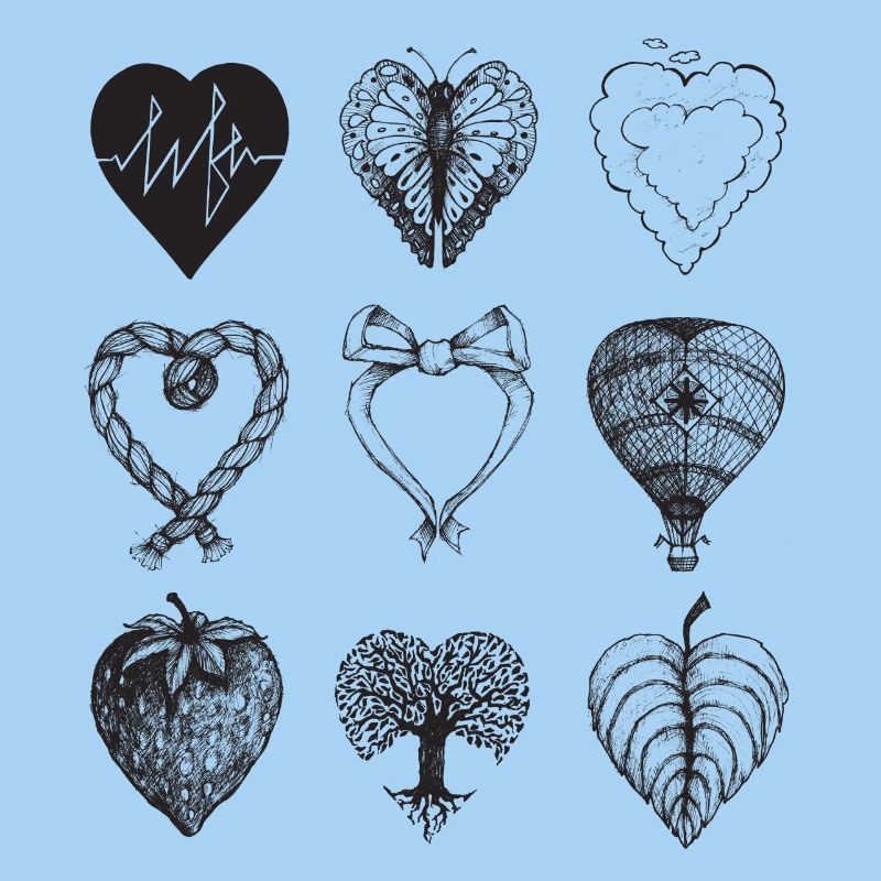 Heart shaped drawings (Black)