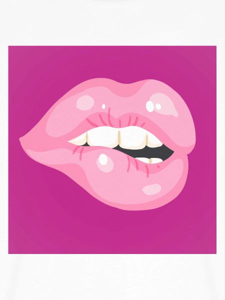 Glänzender pinker Lippenbiss auf Magenta