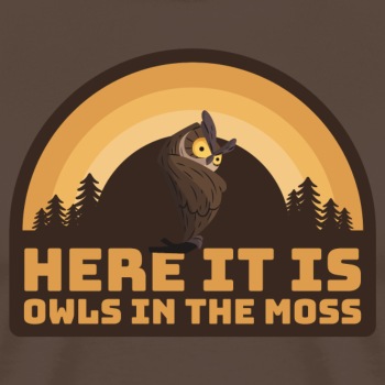 Here it is owls in the moss - Premium T-skjorte for menn