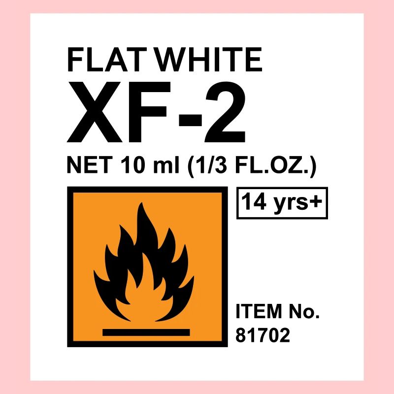 Étiquette de couleur blanche plate