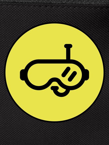 Diving goggles circle